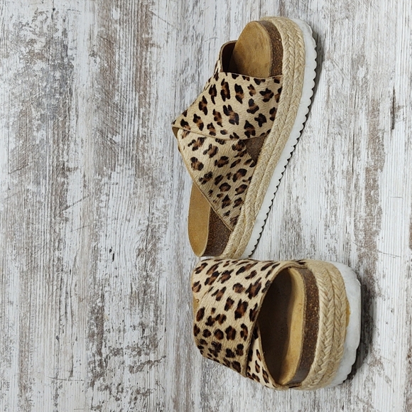 Like New Office Girl Leopard Calf Hair Flatform Espadrille Slide Sandal - Picture 6 of 16
